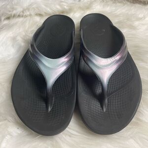 OOFOS OOlala Luxe Flip Flop Thong Women's Calypso Size W 10